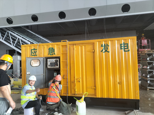 沈丘怎样判断空气滤清器是否需要更换？